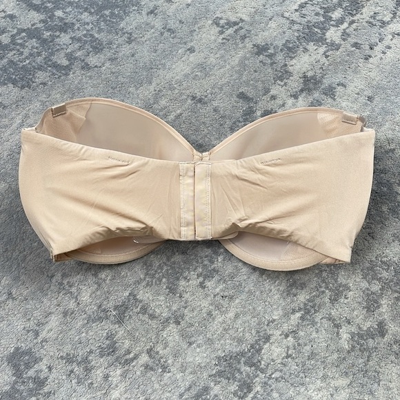 NWT Skims Weightless Strapless Bra Sand Beige Underwire Sz 40DDDD 40G - Picture 2 of 6